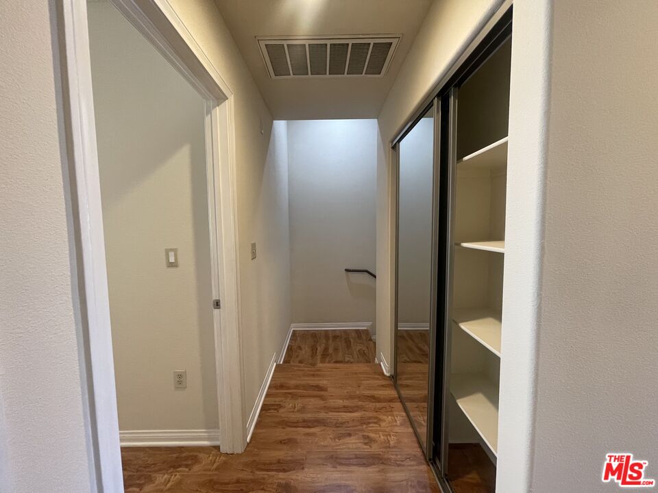 15024 Magnolia Blvd, #104