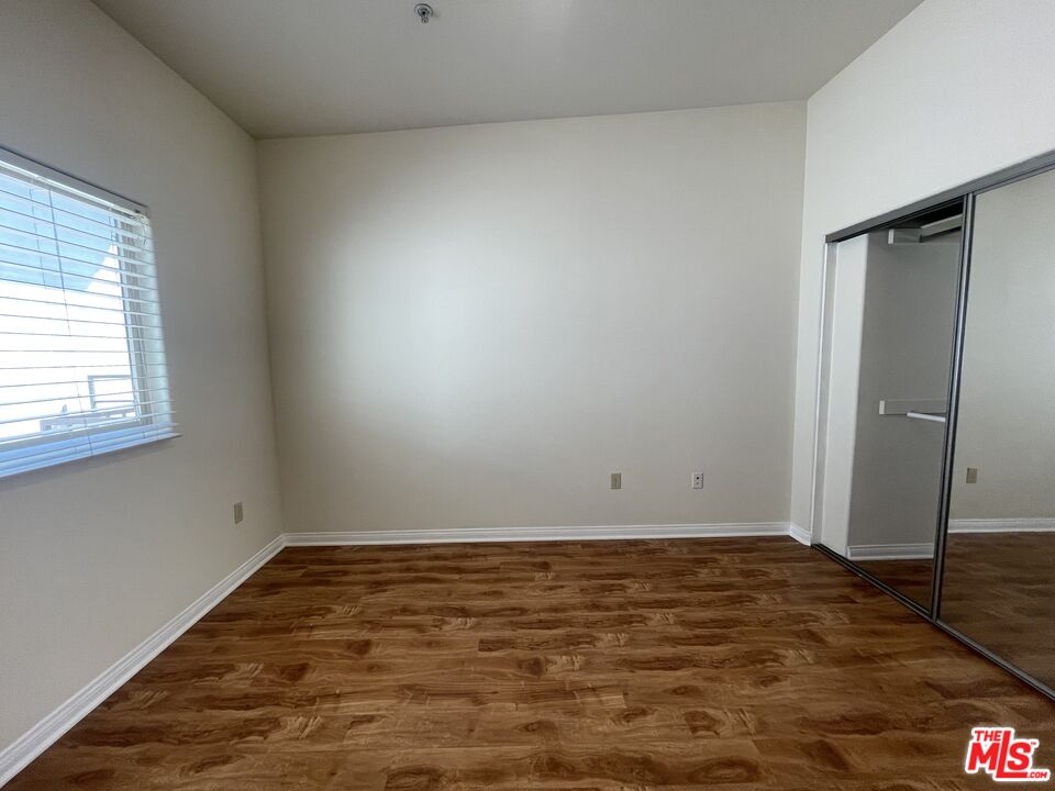 15024 Magnolia Blvd, #104