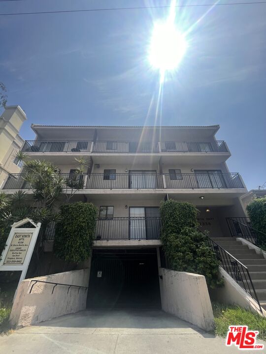 1337 N Sierra Bonita Ave