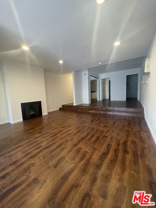 1337 N Sierra Bonita Ave