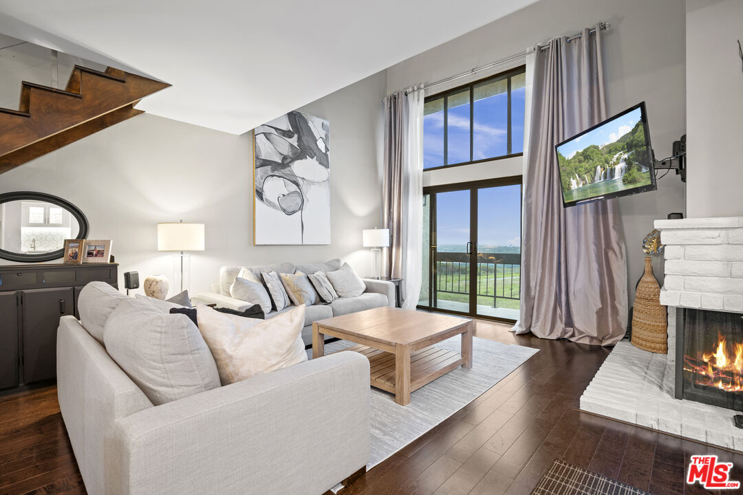 8180 Manitoba St Unit: 342
