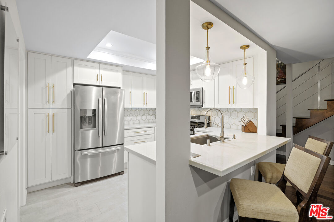 8180 Manitoba St Unit: 342