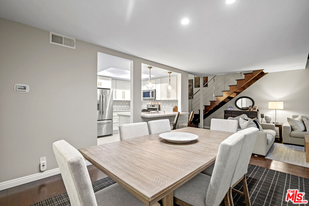 8180 Manitoba St Unit: 342