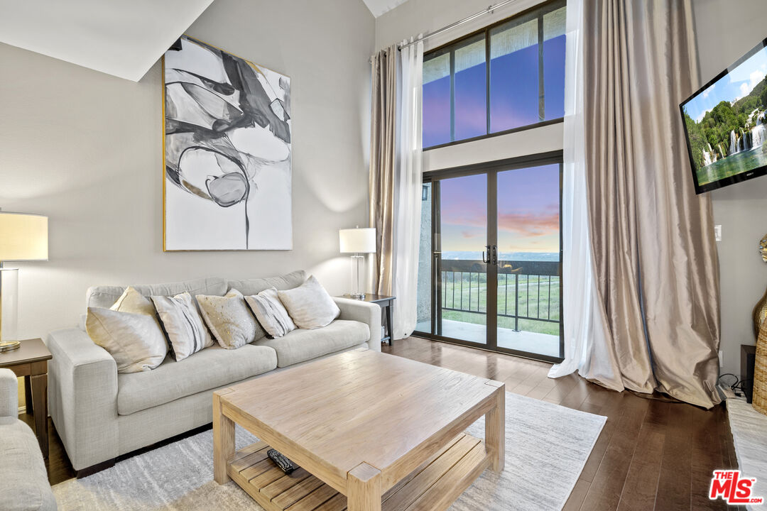 8180 Manitoba St Unit: 342