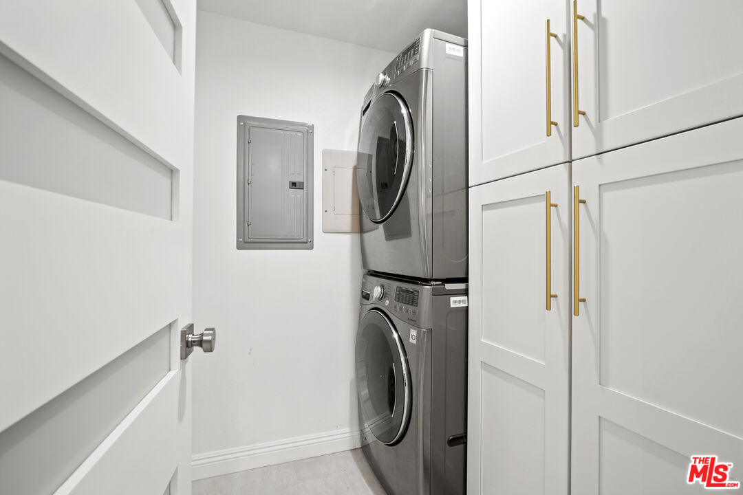 8180 Manitoba St Unit: 342