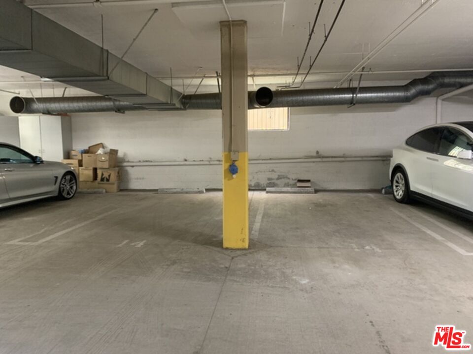 11440 National Blvd, #14