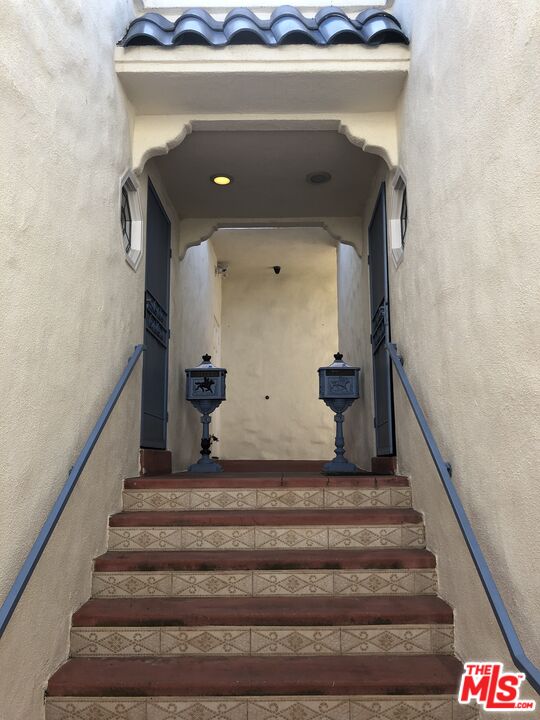217 Loma Vista St
