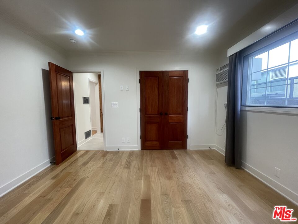 1122 N Formosa Ave, #3