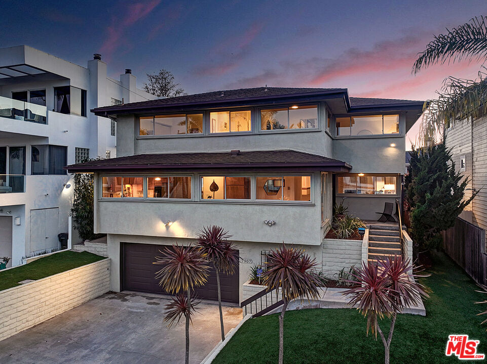 7907 Berger Ave