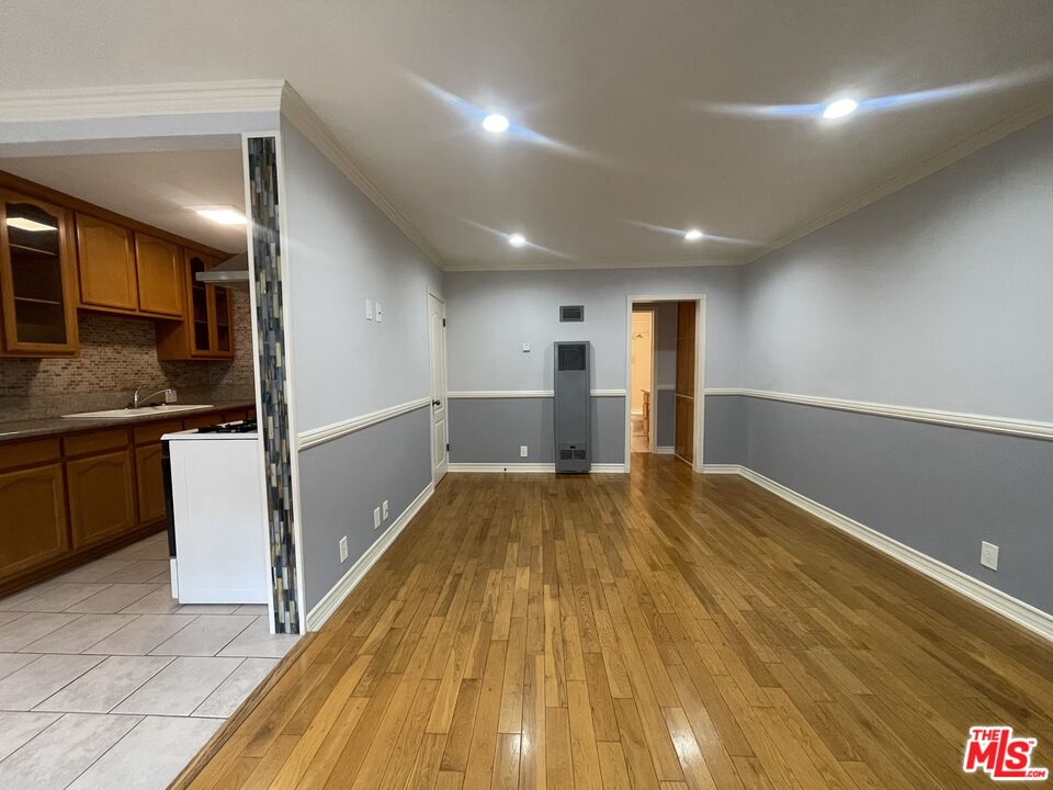 1126 N Formosa Ave, #3