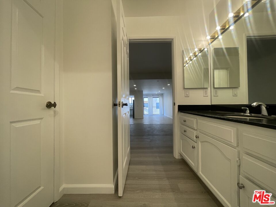 1338 N Sierra Bonita Ave, #103