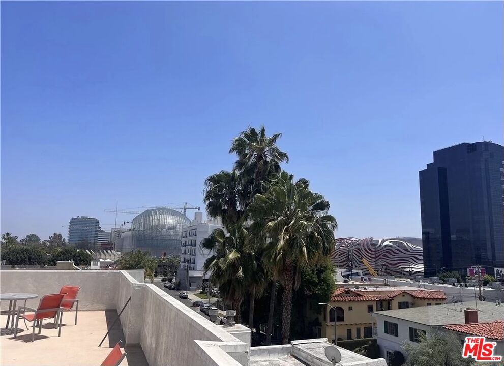 6151 Orange St, #116