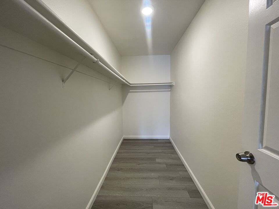 1337 N Sierra Bonita Ave, #302