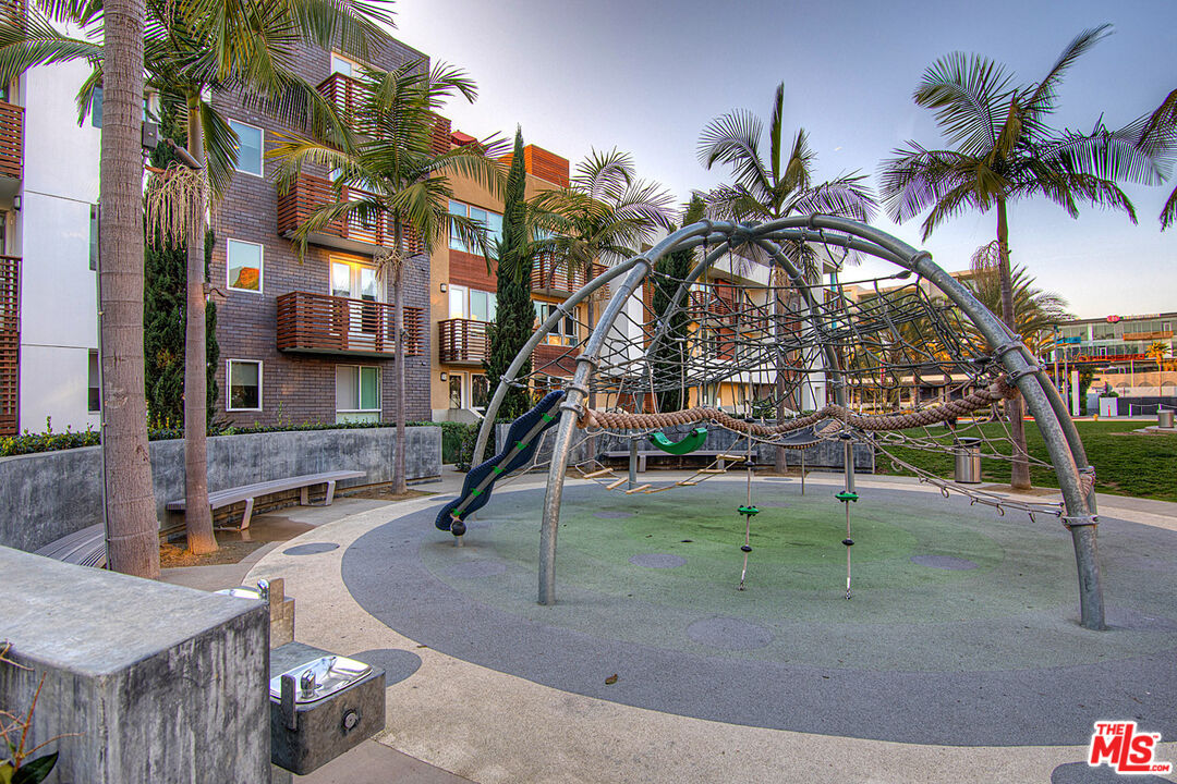 6020 S Seabluff Dr Unit: 122