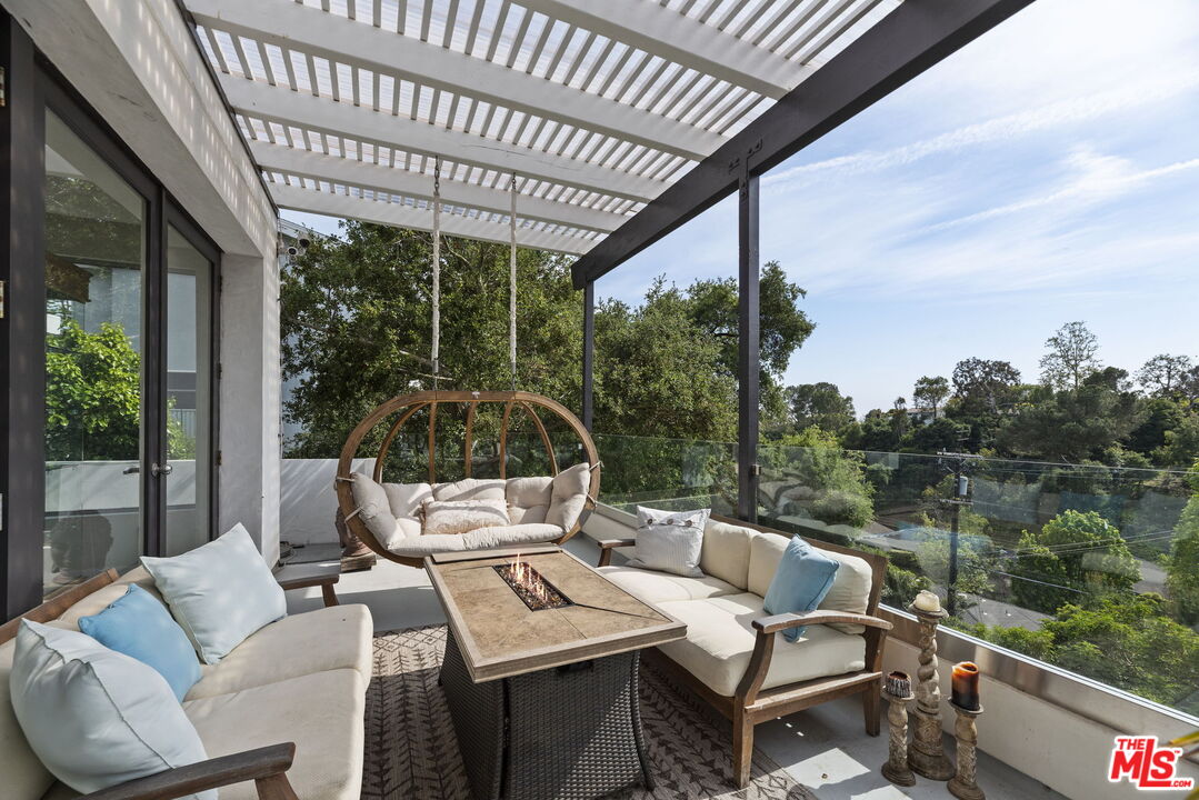 641 Walther Way