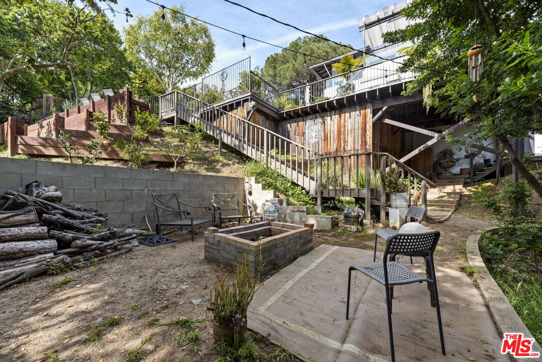 641 Walther Way