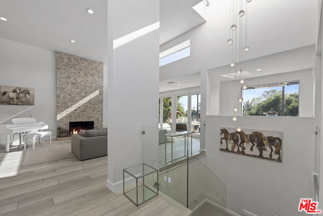 641 Walther Way