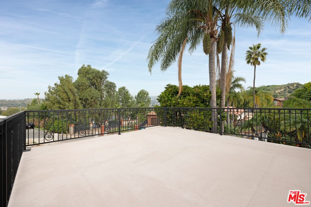 7680 E Eucalyptus Wy