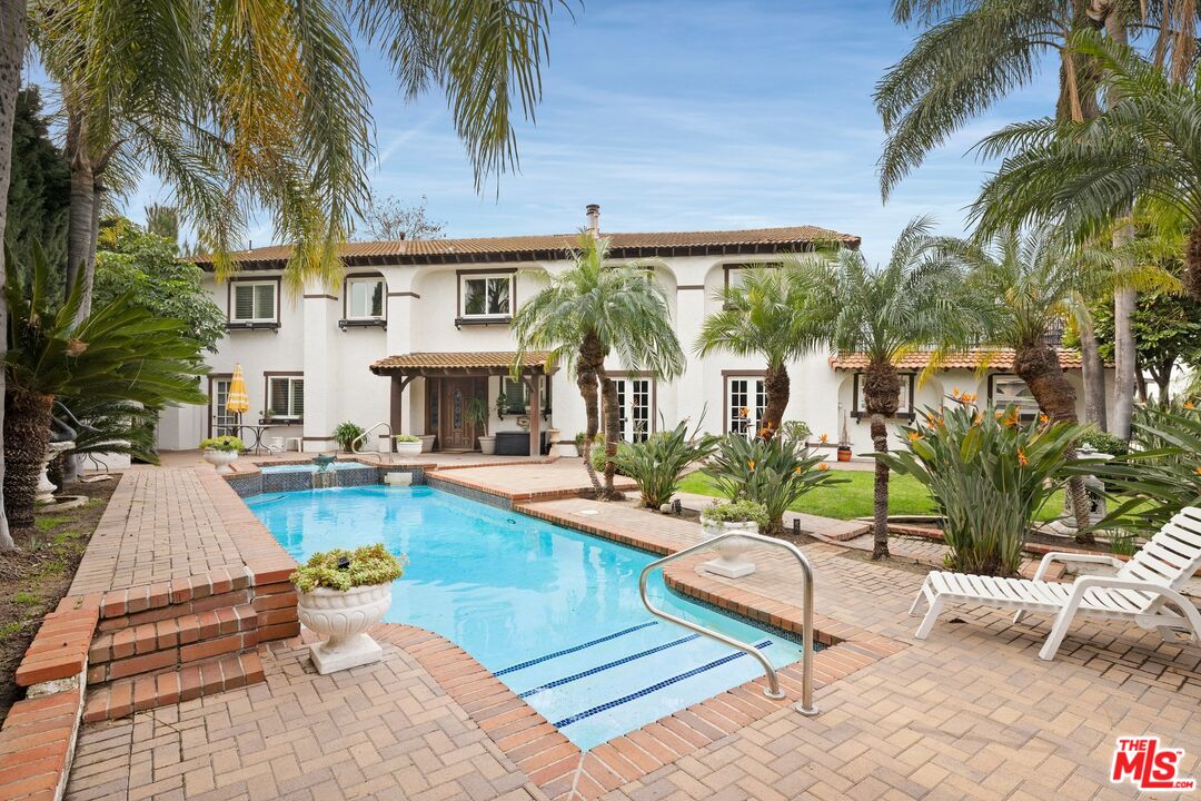 7680 E Eucalyptus Wy