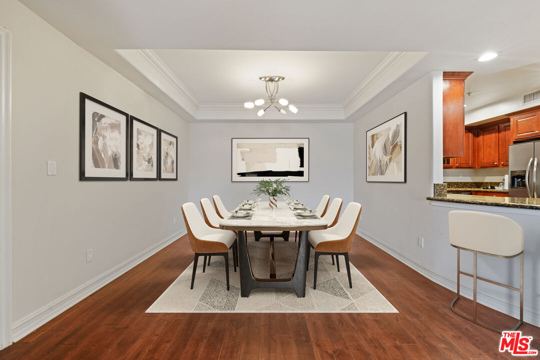 14242 Burbank Blvd Unit: 103