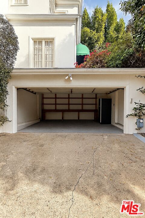 8298 Presson Pl