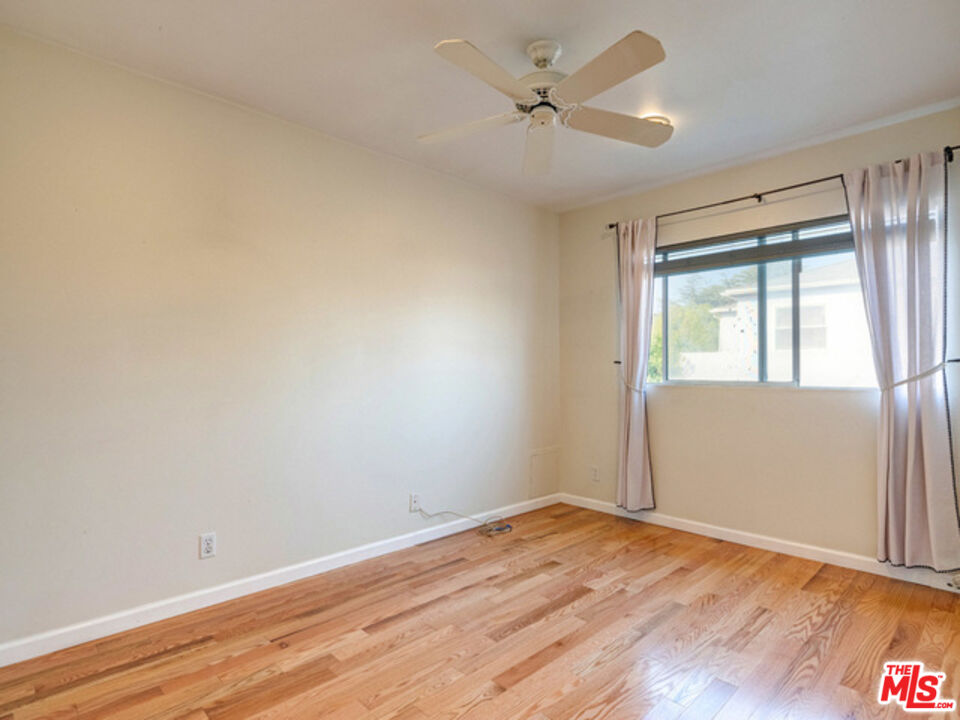 2912 11th St Unit: 3