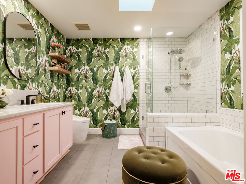 10648 Woodbridge St Unit: 306