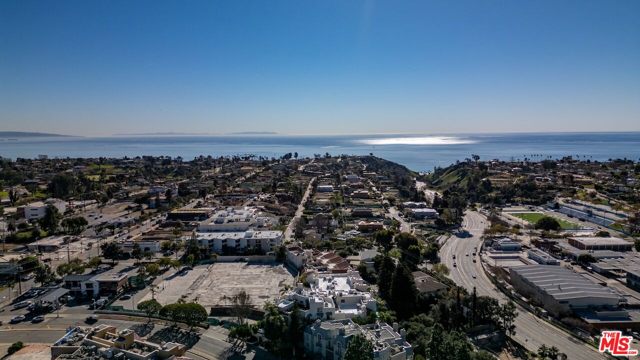 15500 W Sunset Blvd Unit: 105