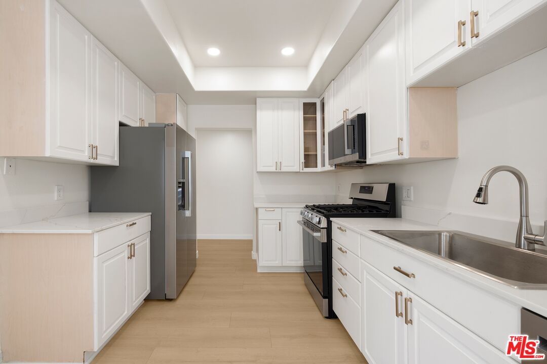 9836 Vidor Dr Unit: 1B