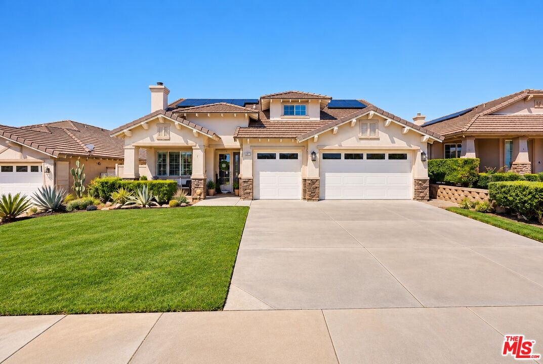 950 Brownie Way