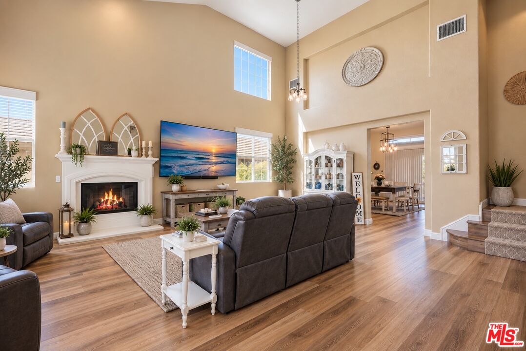 950 Brownie Way