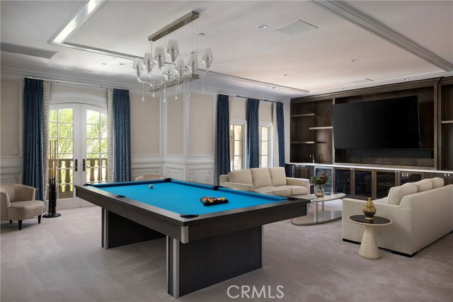 100 Palm Hill LN