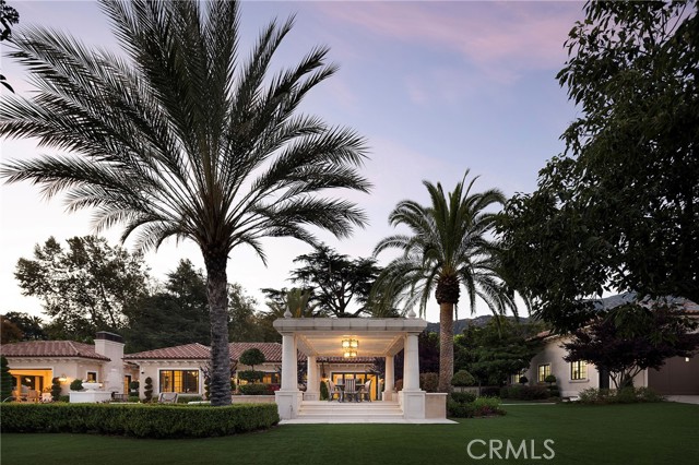 100 Palm Hill LN