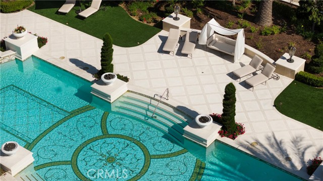 100 Palm Hill LN