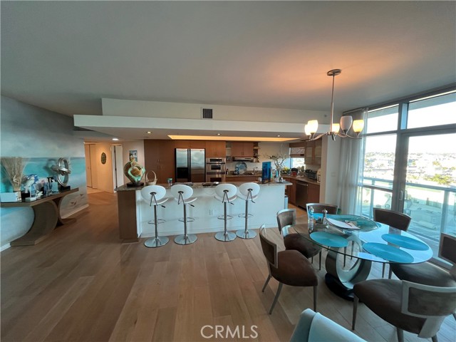 13700 Marina Pointe Dr, #924