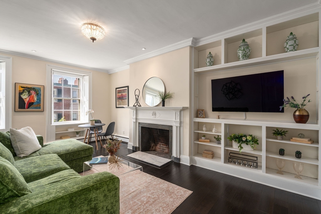 1 Chestnut Street # 3B