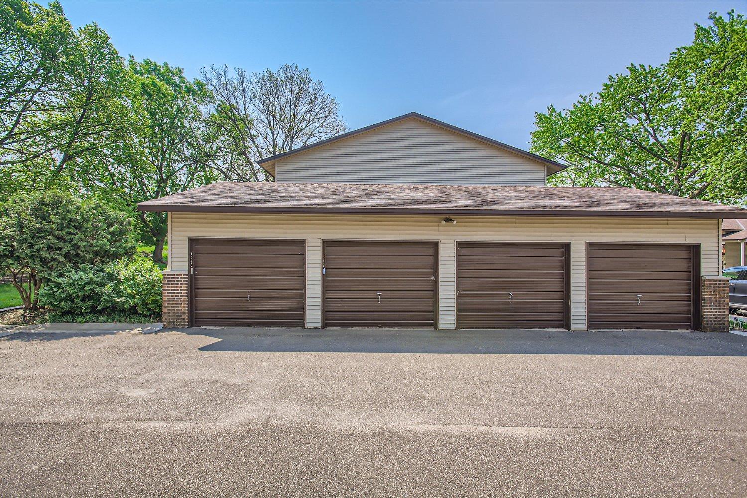 4075 Foss Road