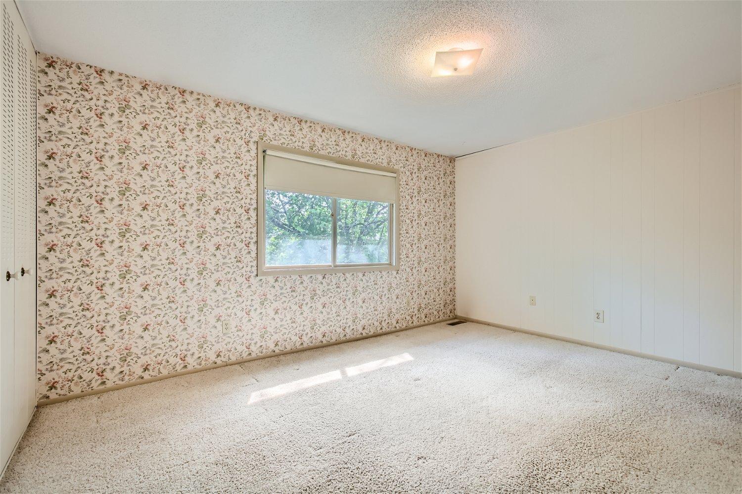 4075 Foss Road