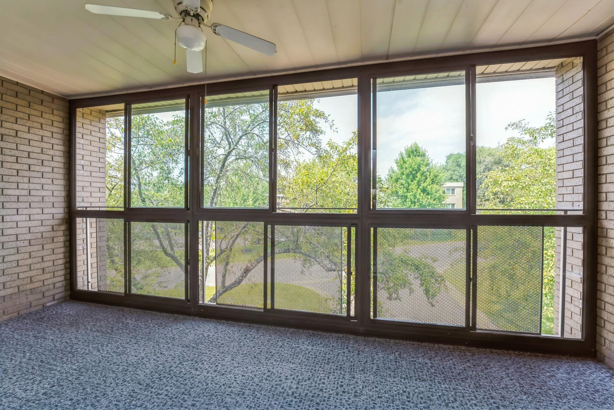 4380 Brookside Court Unit: 202