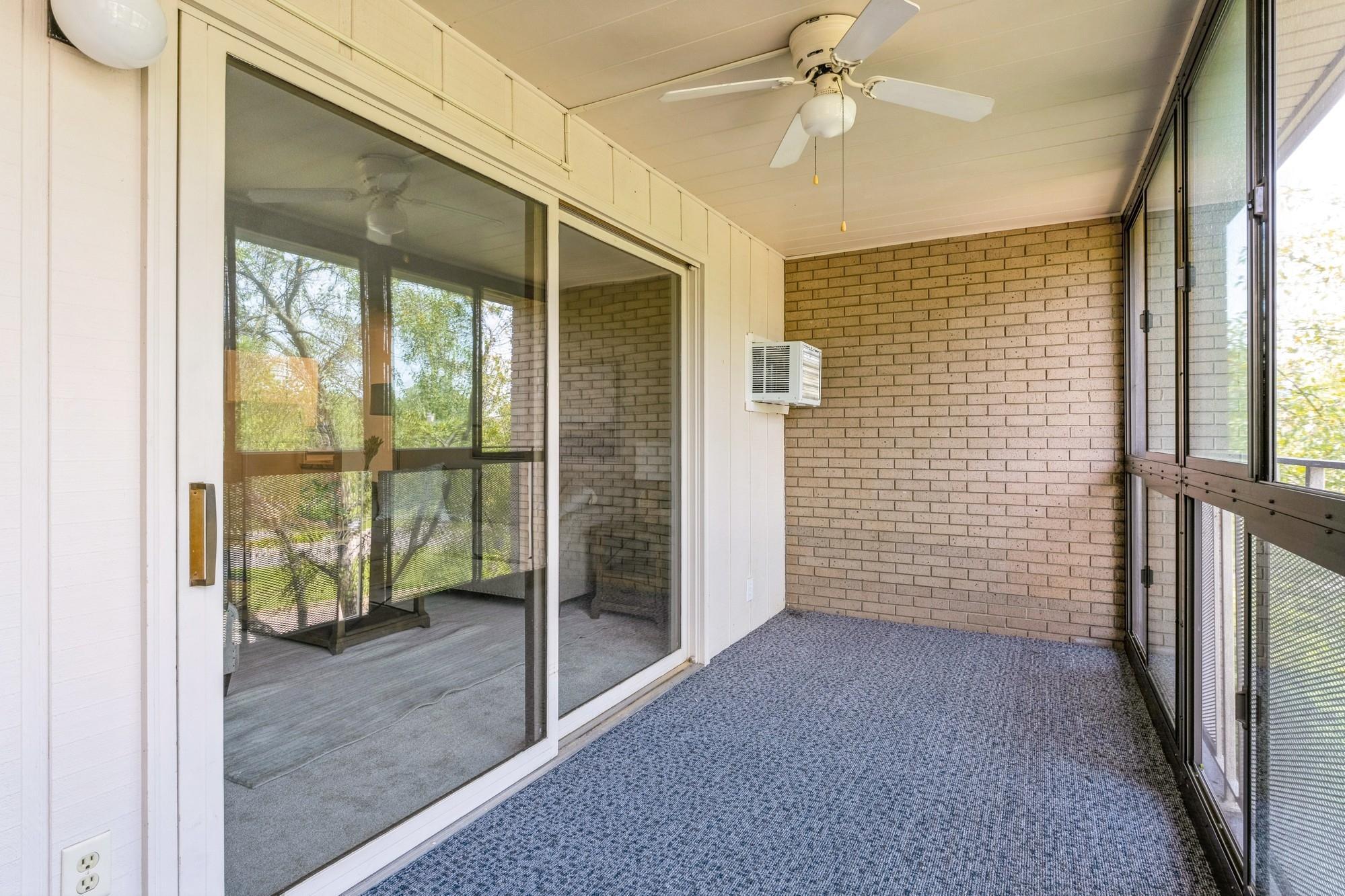 4380 Brookside Court Unit: 202