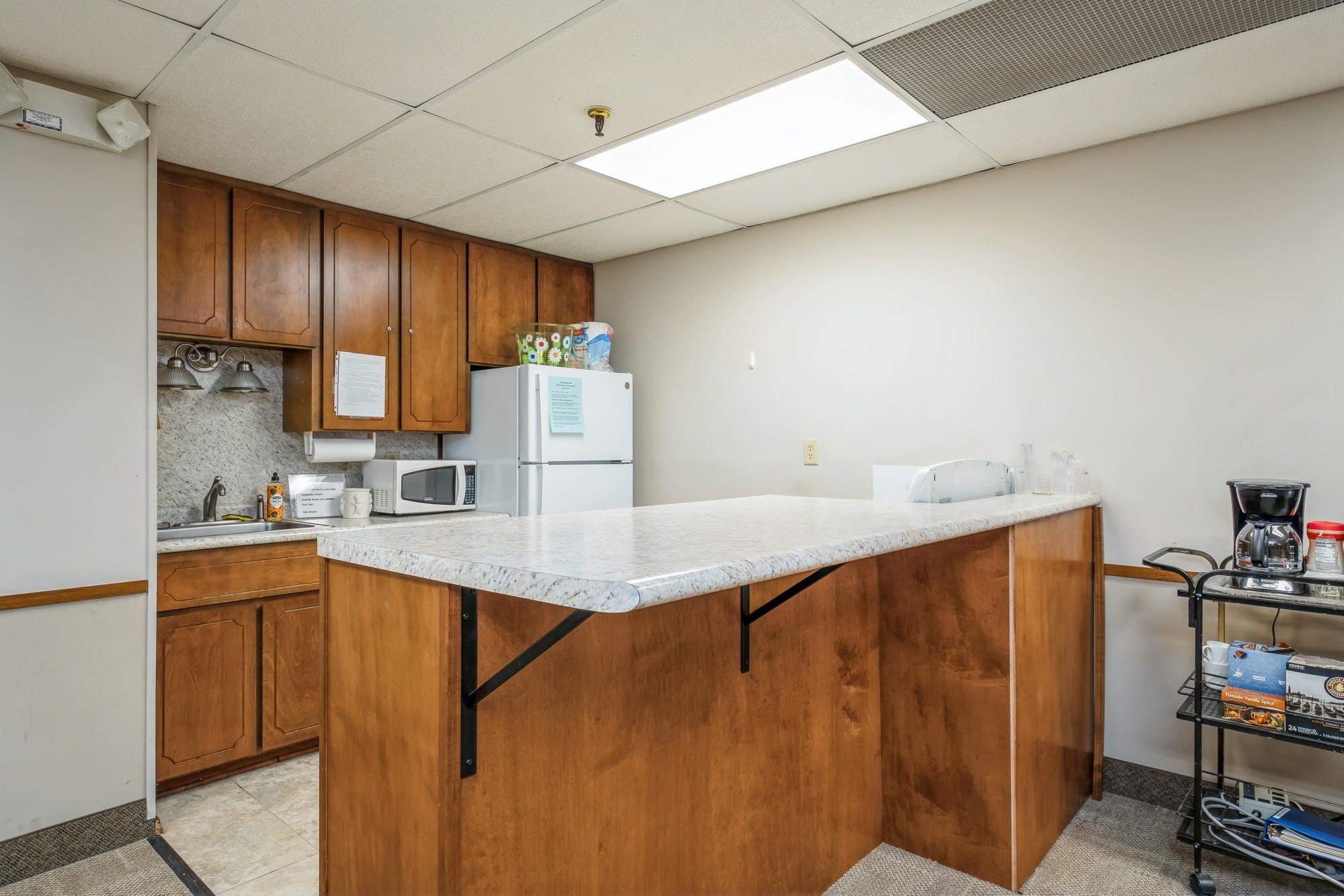 4380 Brookside Court Unit: 202