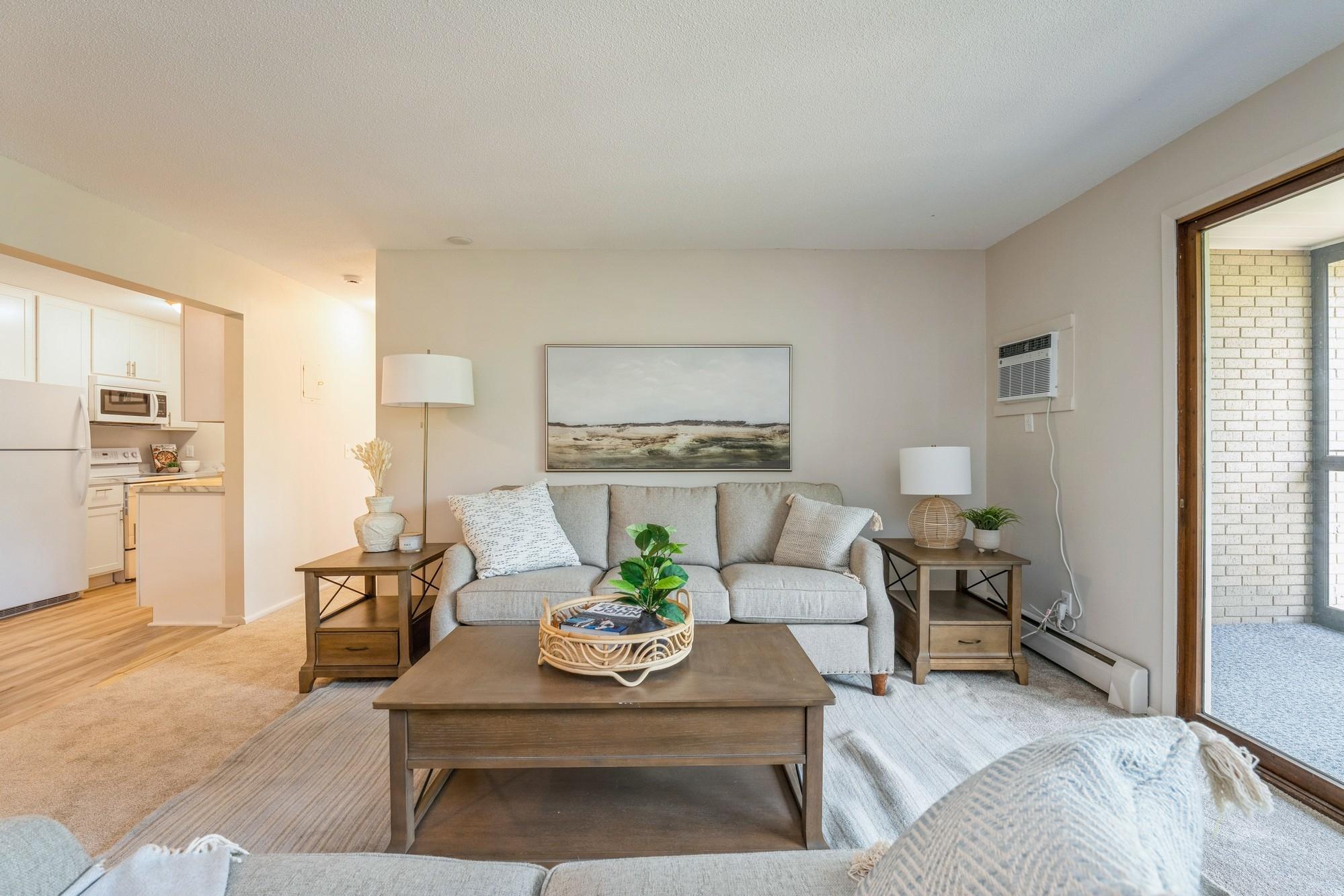 4380 Brookside Court Unit: 202