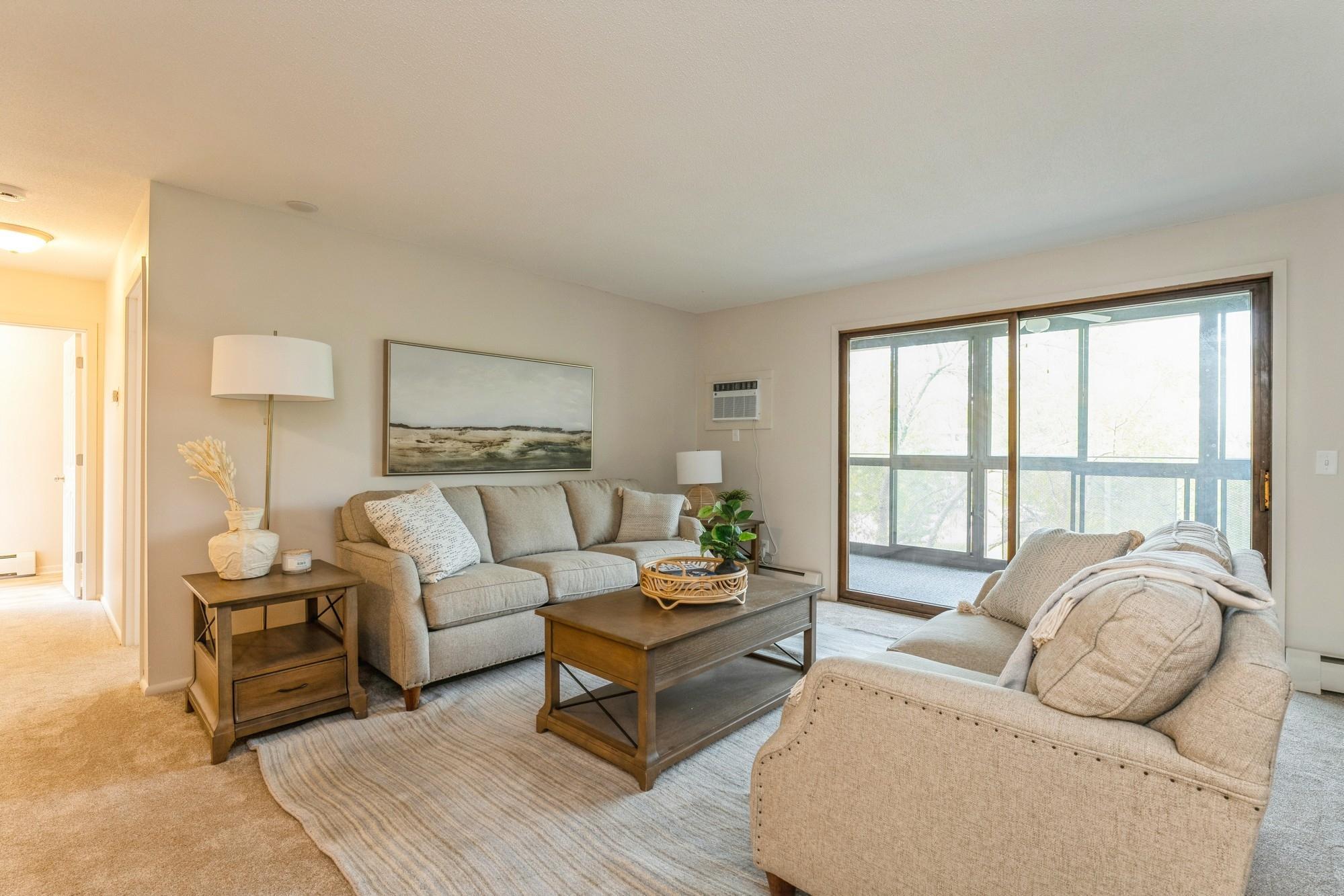 4380 Brookside Court Unit: 202