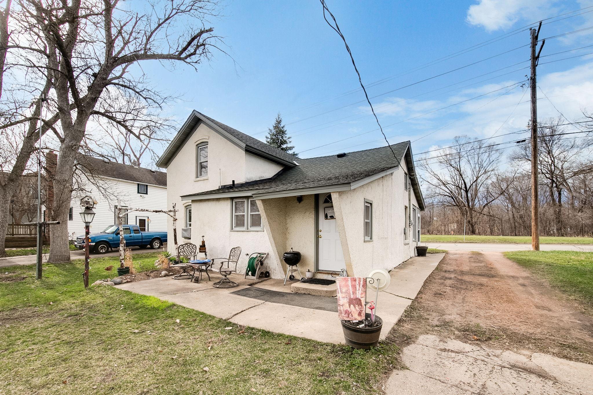 924 Stoughton Avenue