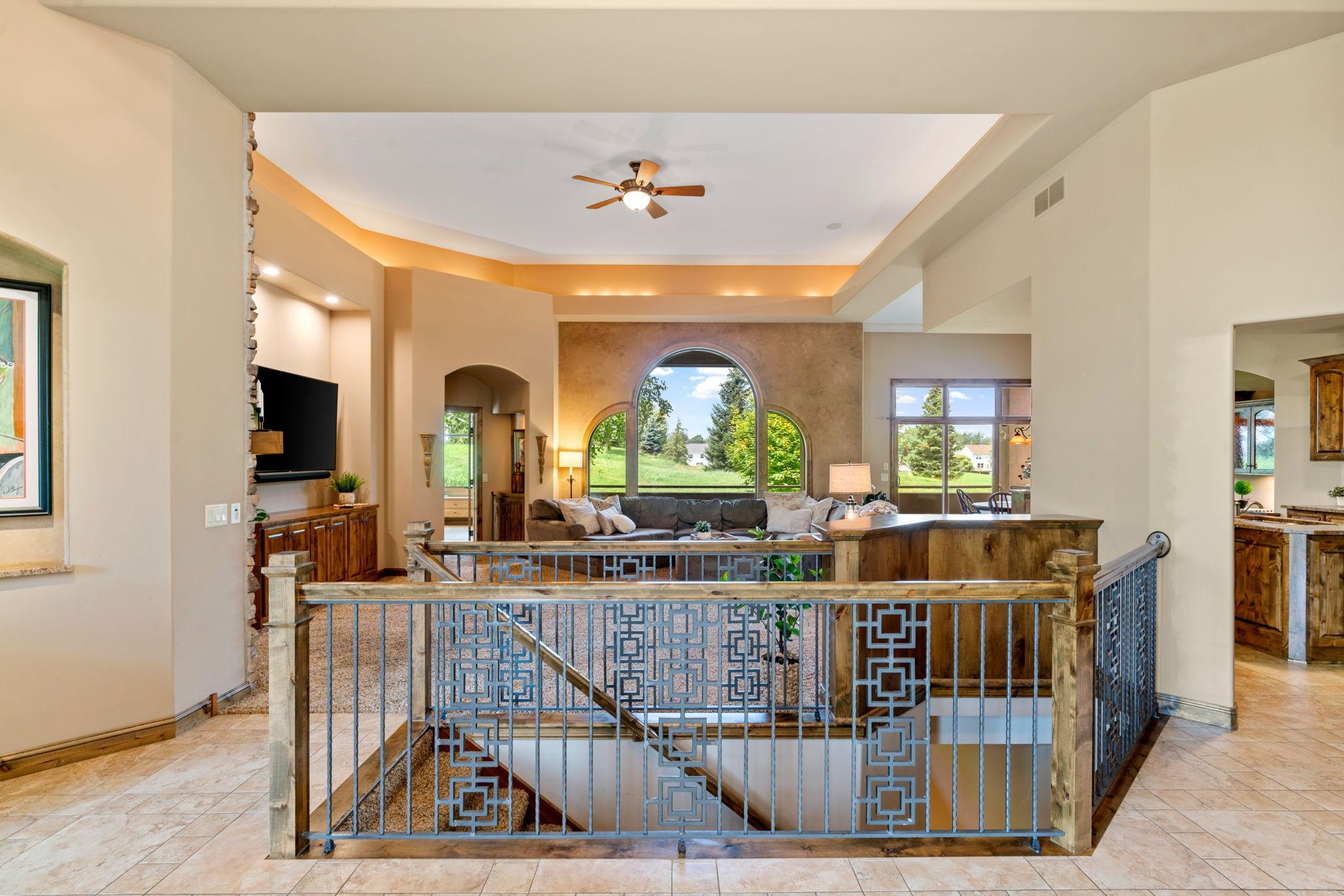 10906 Amen Court NE