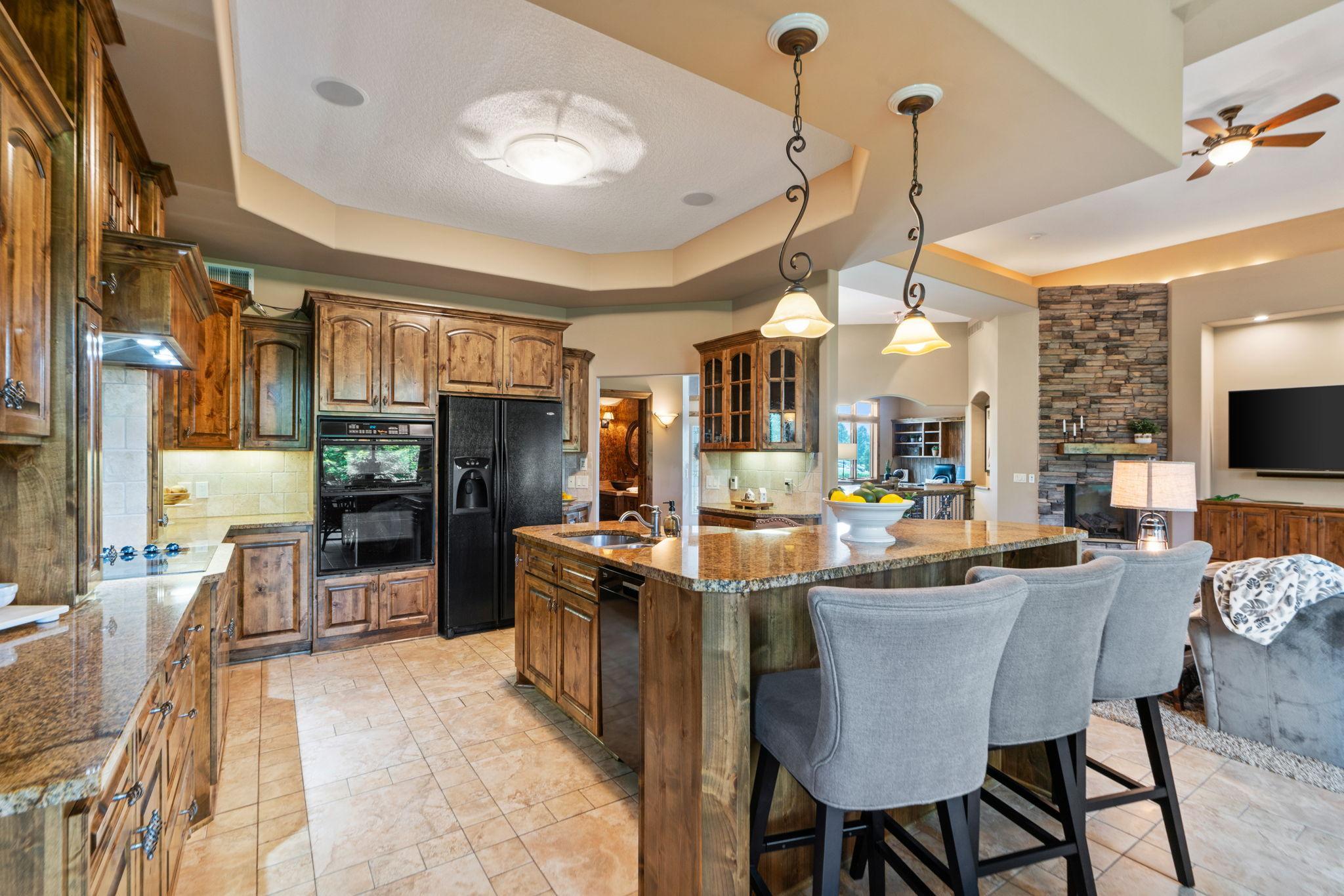 10906 Amen Court NE