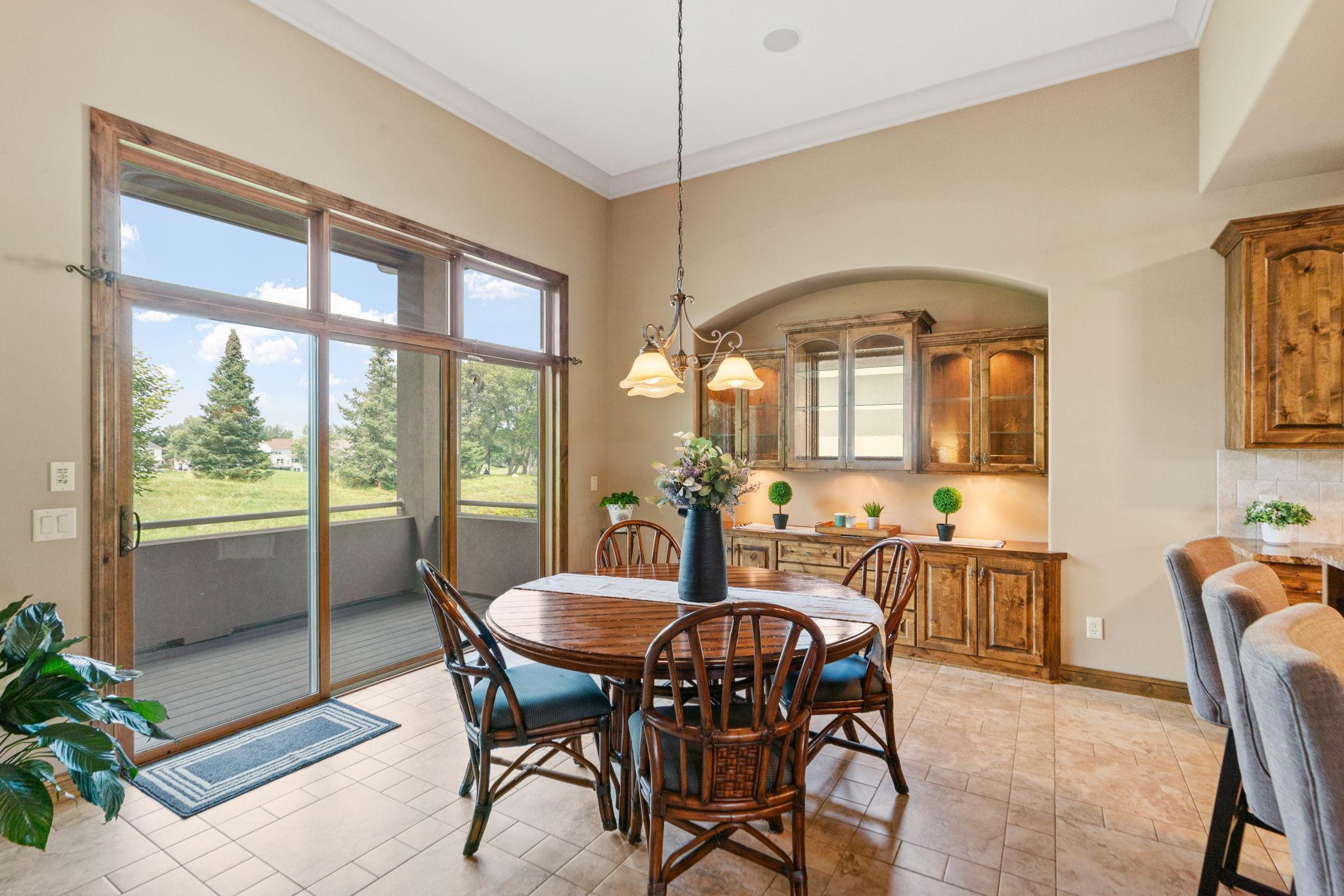 10906 Amen Court NE