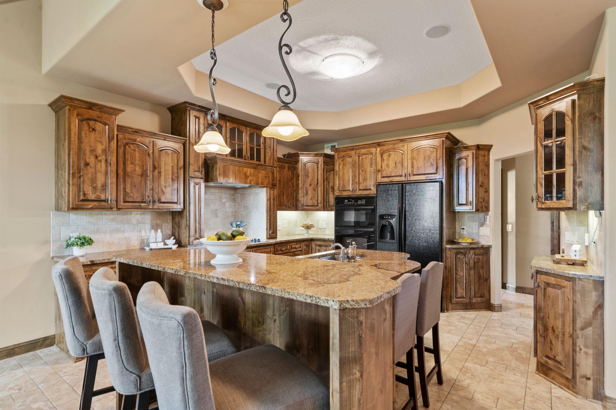 10906 Amen Court NE