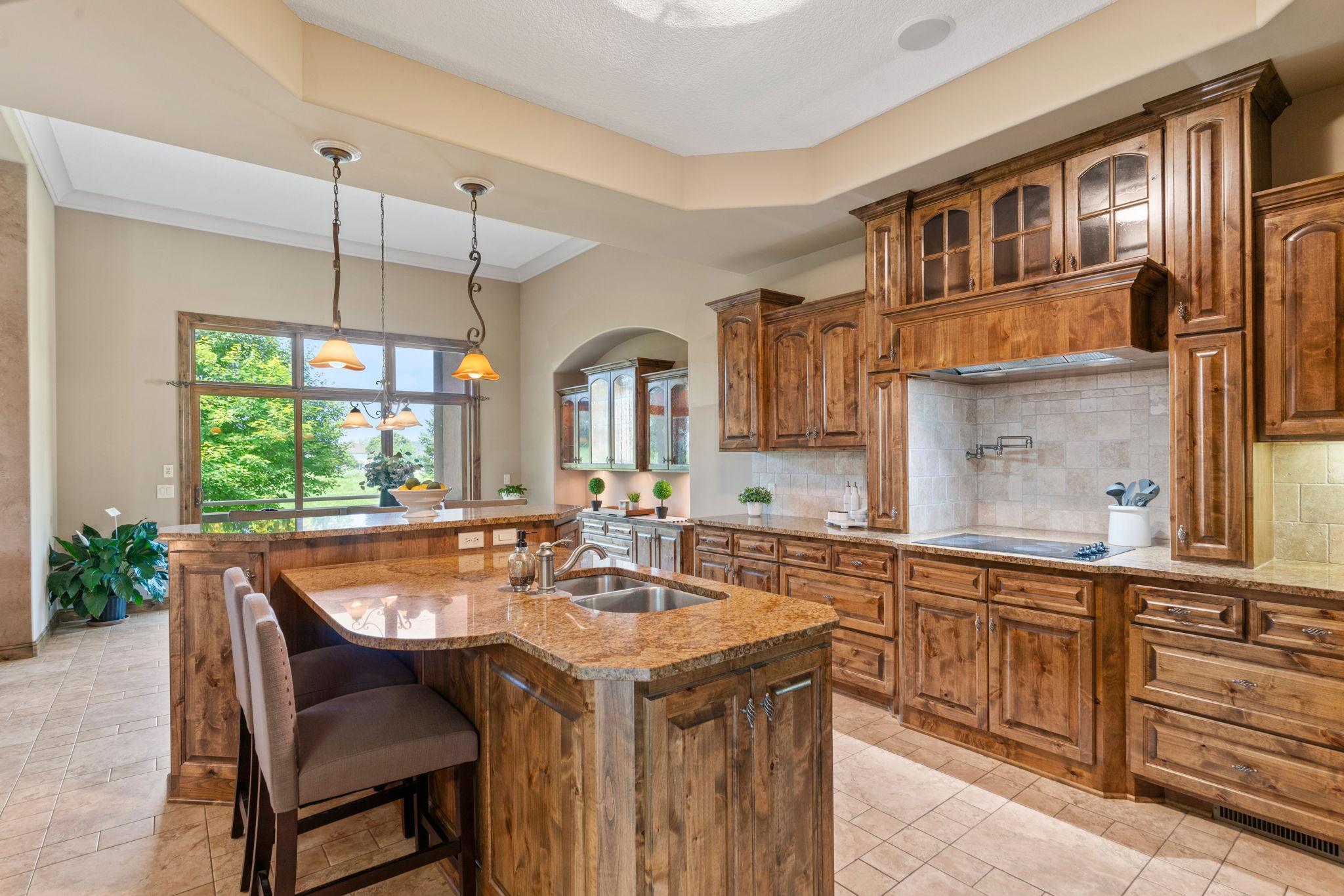 10906 Amen Court NE