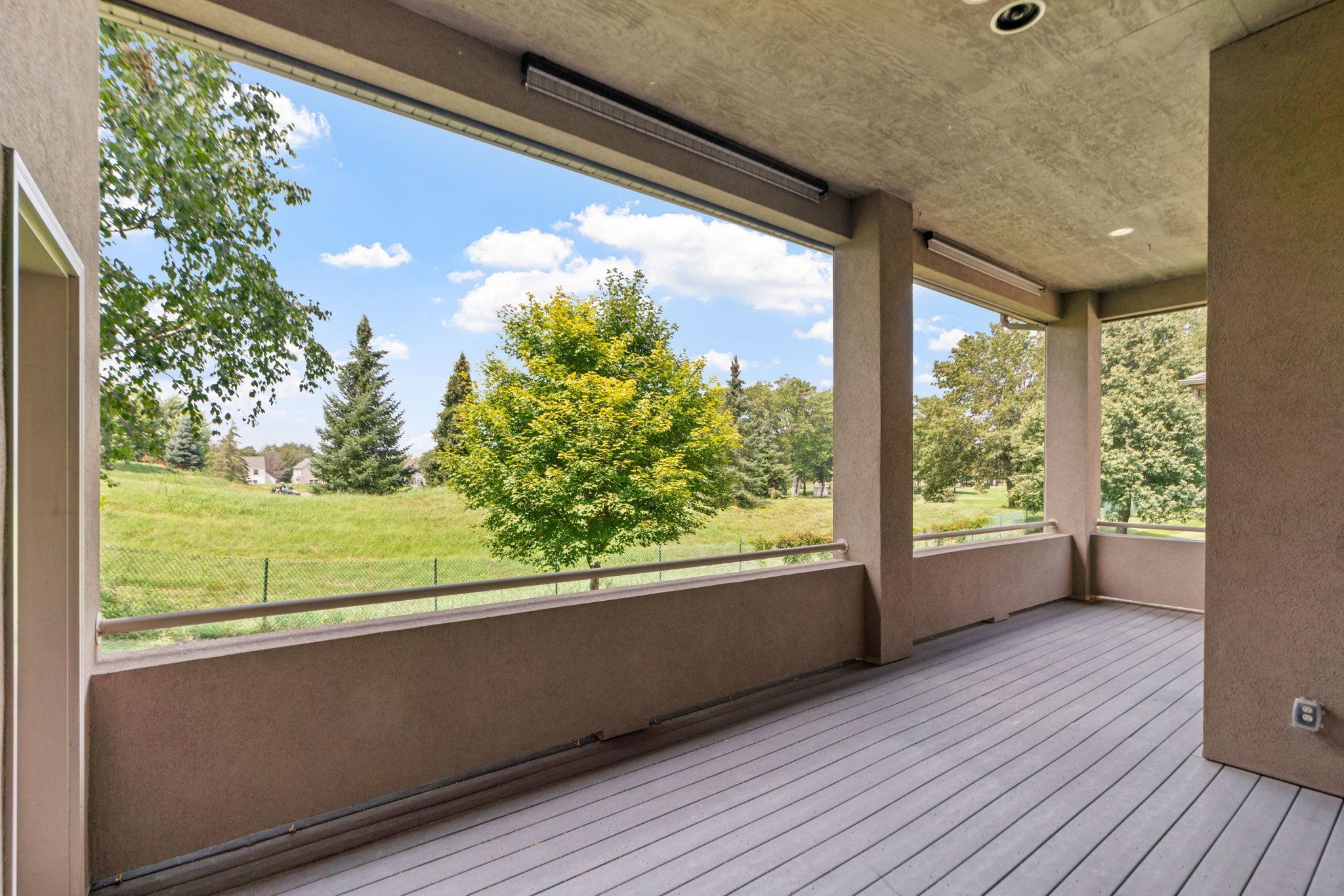 10906 Amen Court NE